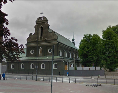 Współczesne zdjęcie. Przedstawia fasadę kościoła. Jest to Kościół redemptorystów w Gliwicach, dawny kościół Franciszkanów. 